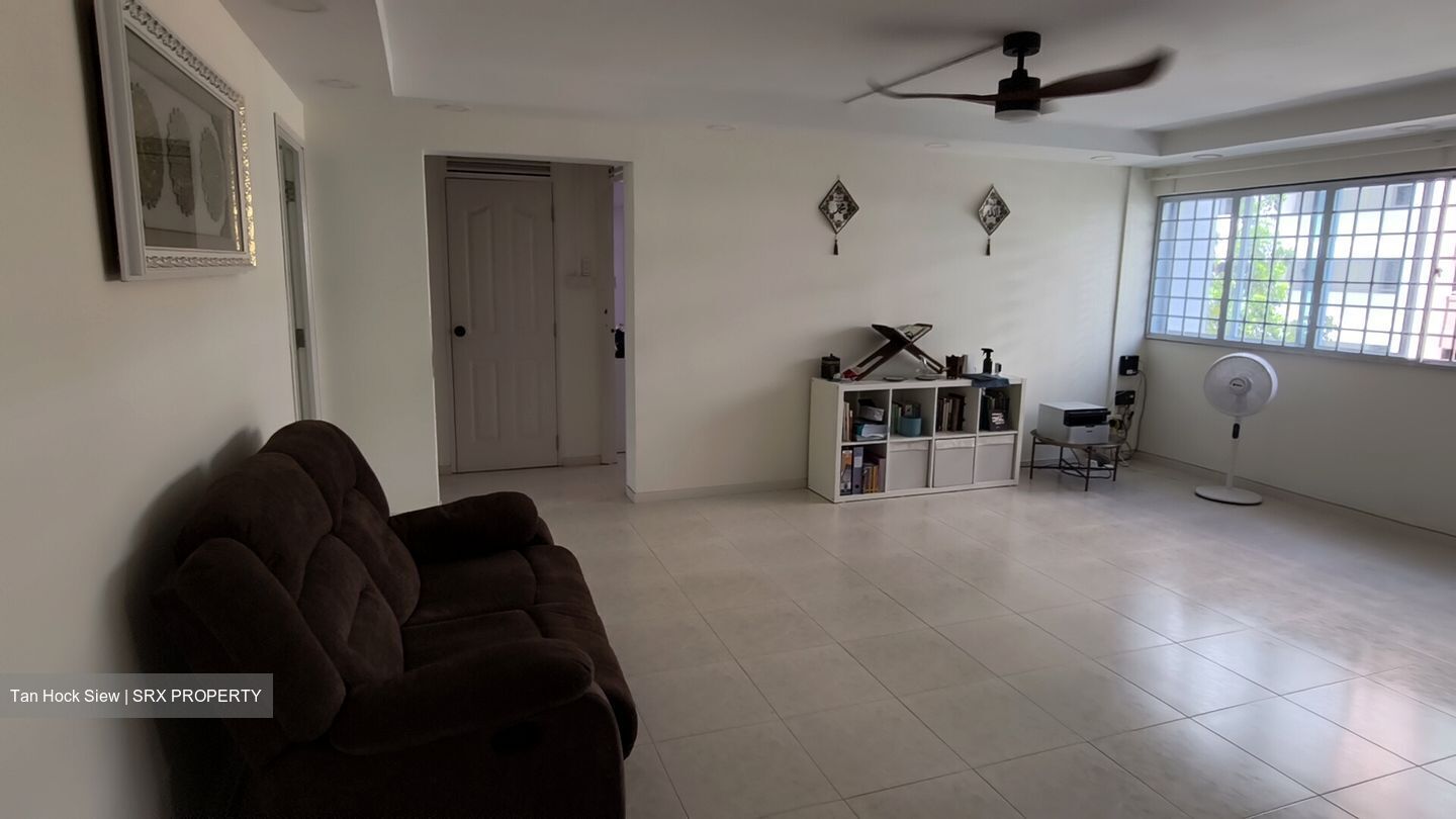 Blk 456 Tampines Street 42 (Tampines), HDB 5 Rooms #513034111